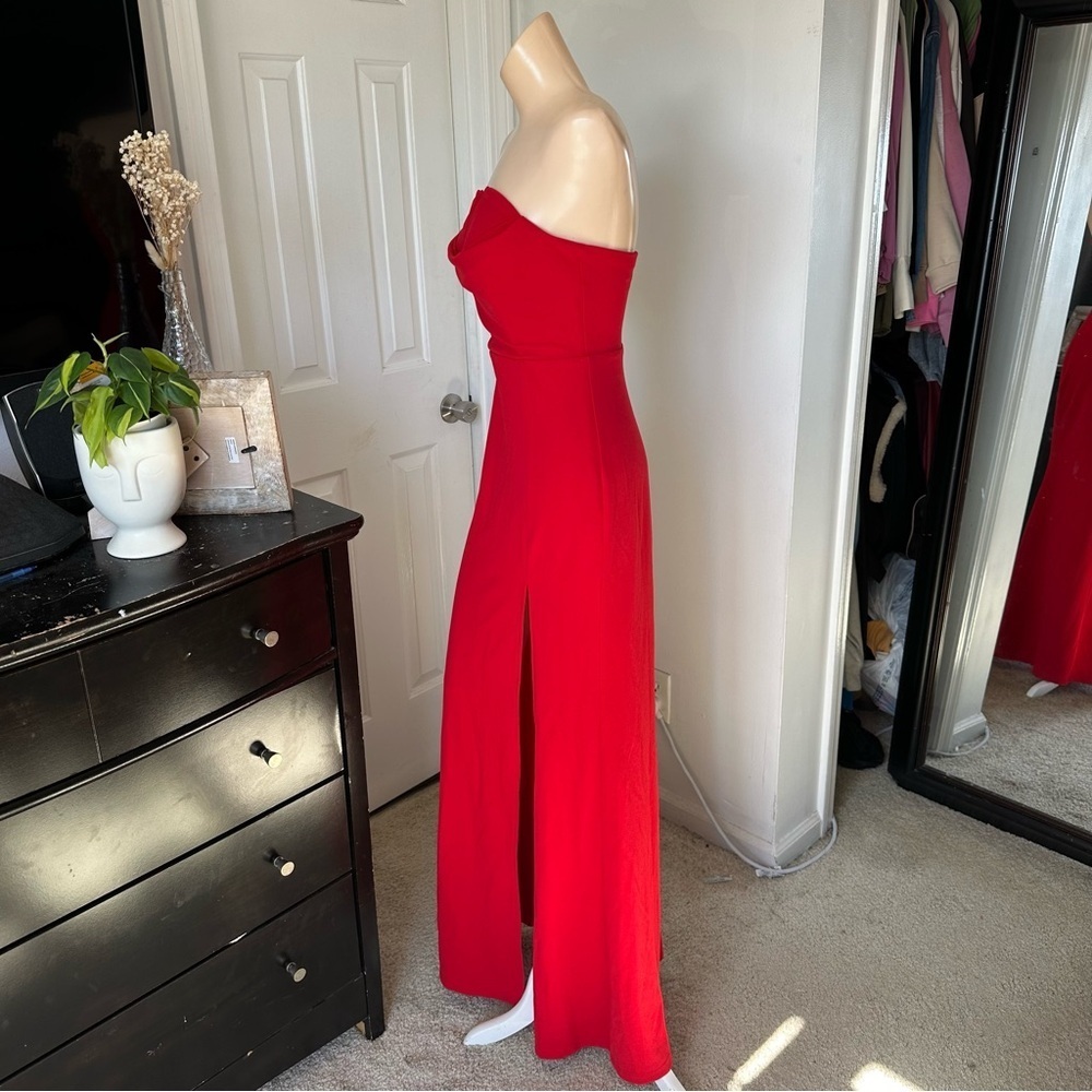 LULU’S EFFORTLESS RADIANCE STRAPLESS MERMAID MAXI DRESS - Picture 14 of 15